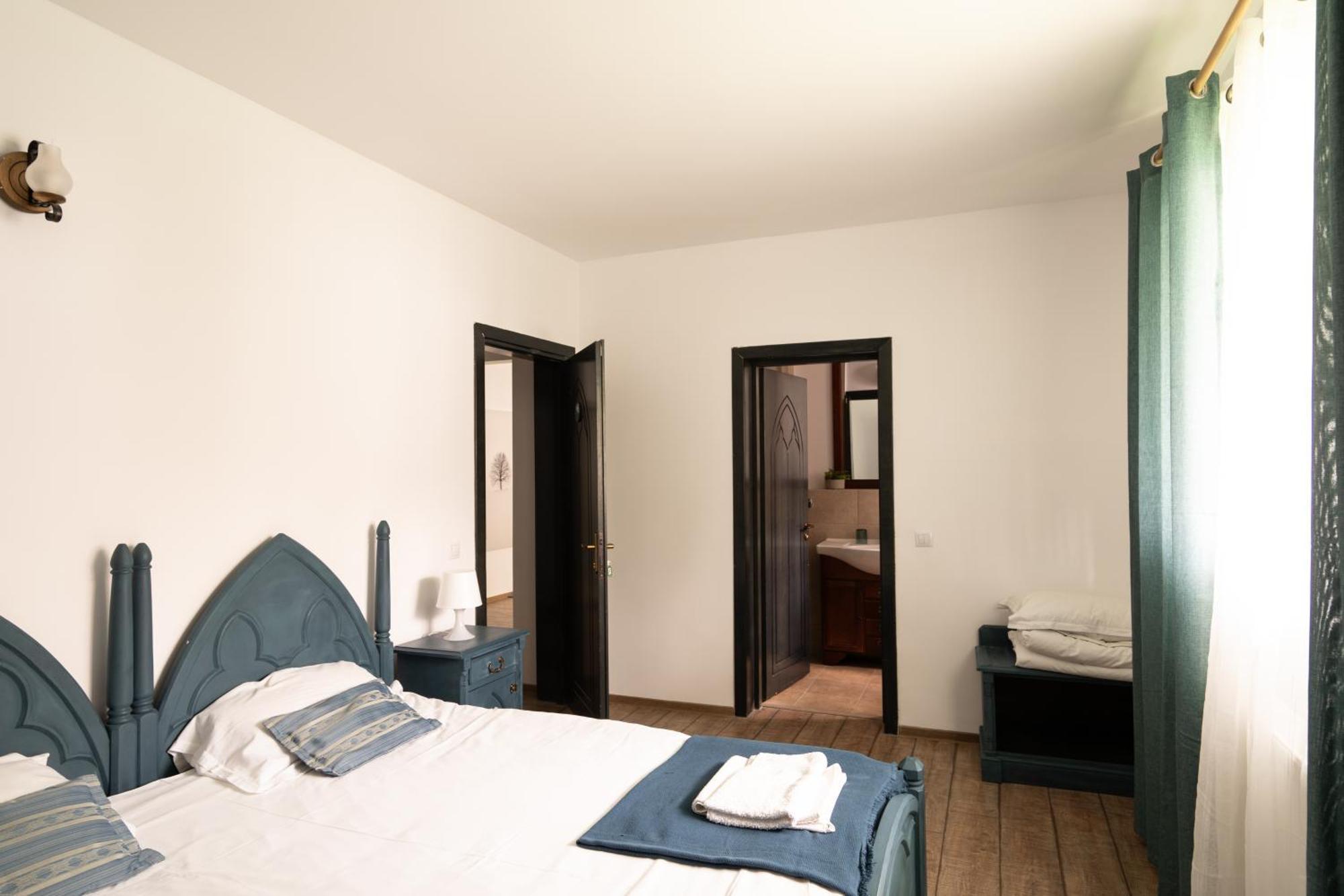 Dinvis Apartments 포이아나브라소프 외부 사진