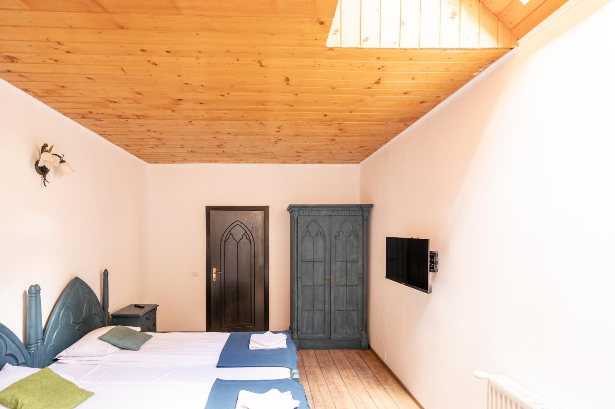Dinvis Apartments 포이아나브라소프 외부 사진