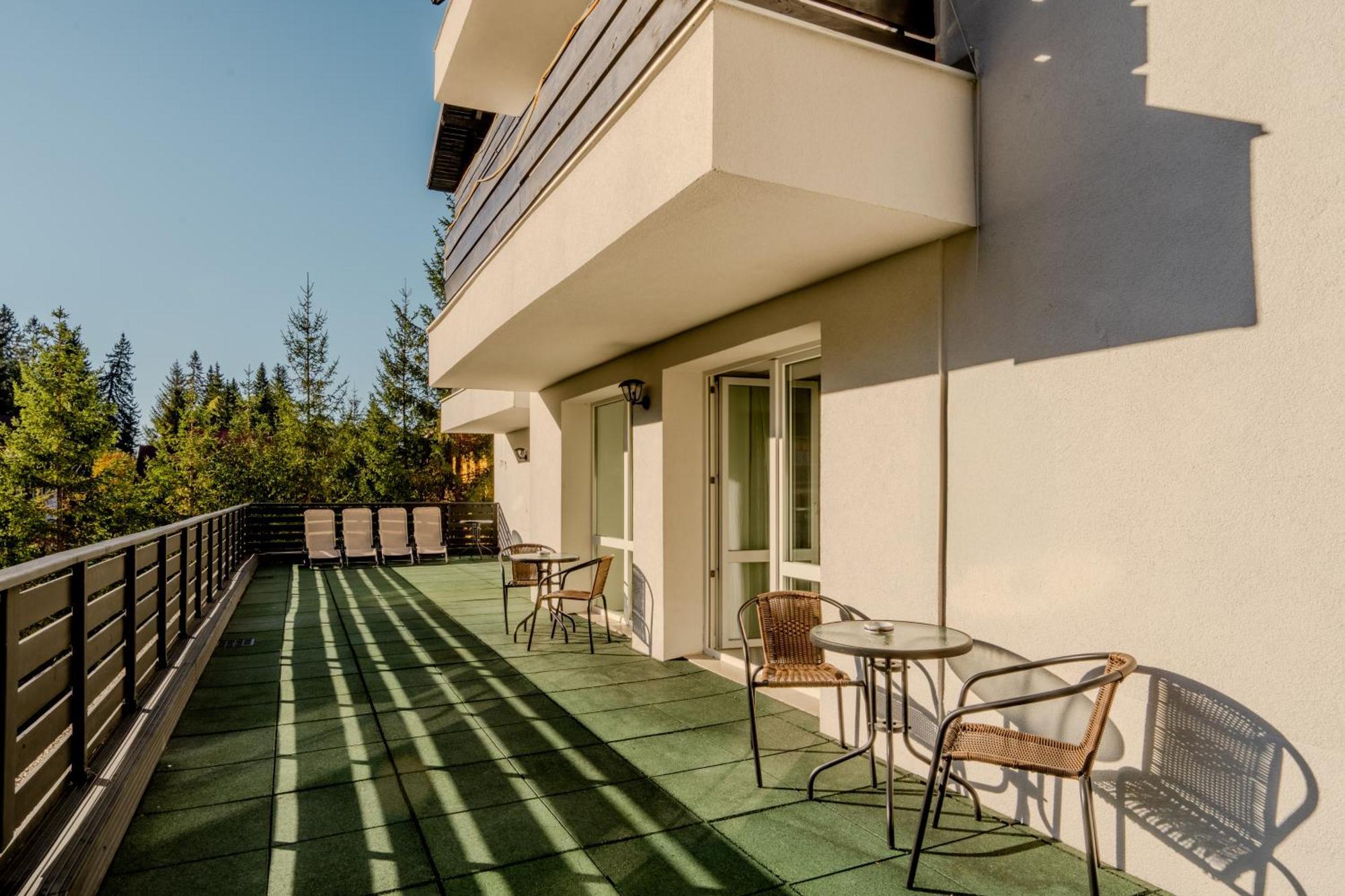 Dinvis Apartments 포이아나브라소프 외부 사진